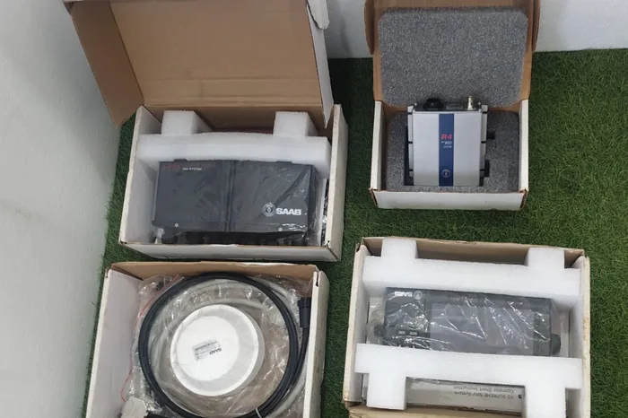 SAAB R5 P/N: 7000 118-530 & 7000 000-555 & 7000 118-121 & SAAB R4 7000 109-180